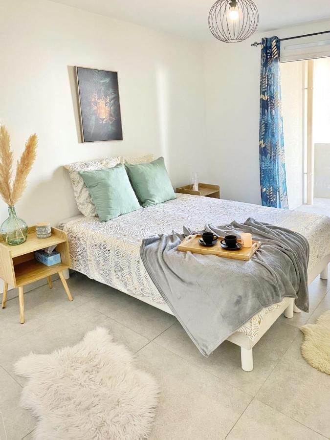 Luxurious Flat At 5 Min By Walk To Monaco, Free Parking And Sea View Apartment Бюсолей Екстериор снимка